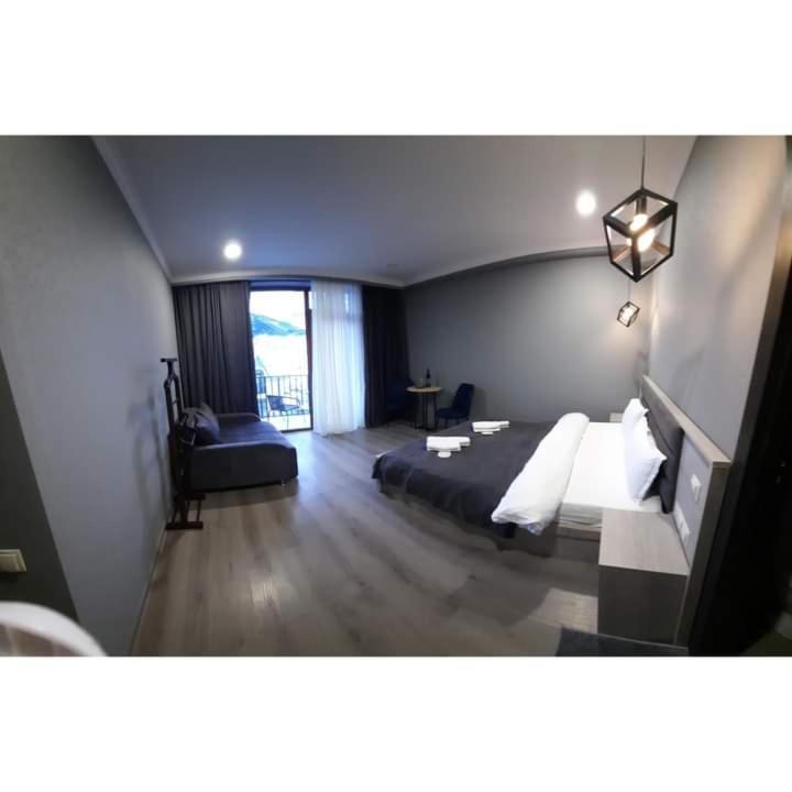 Prime Hotel Kazbegi Екстериор снимка